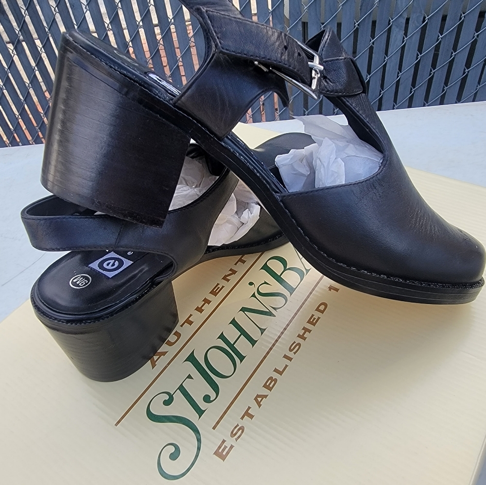 Women shoes